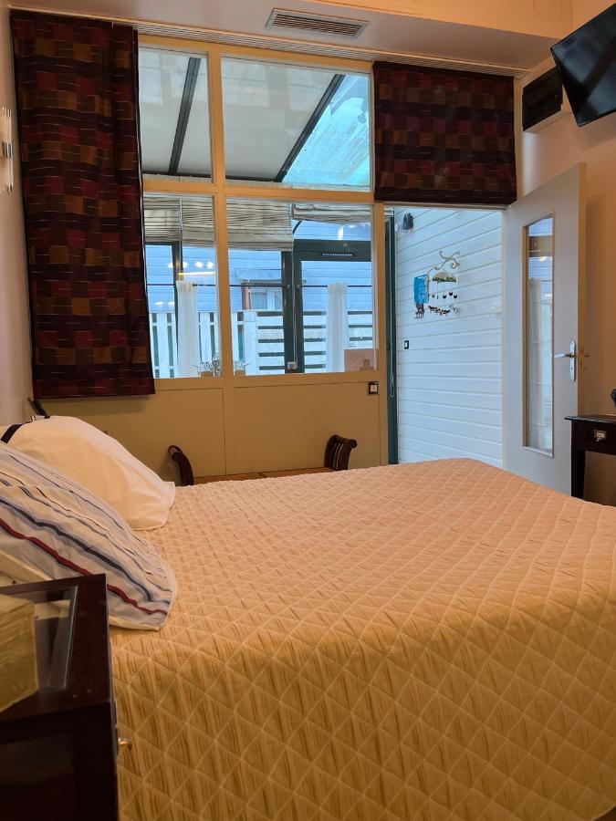 Hotel Le Manoir Aux Vaches Yvetot Luaran gambar