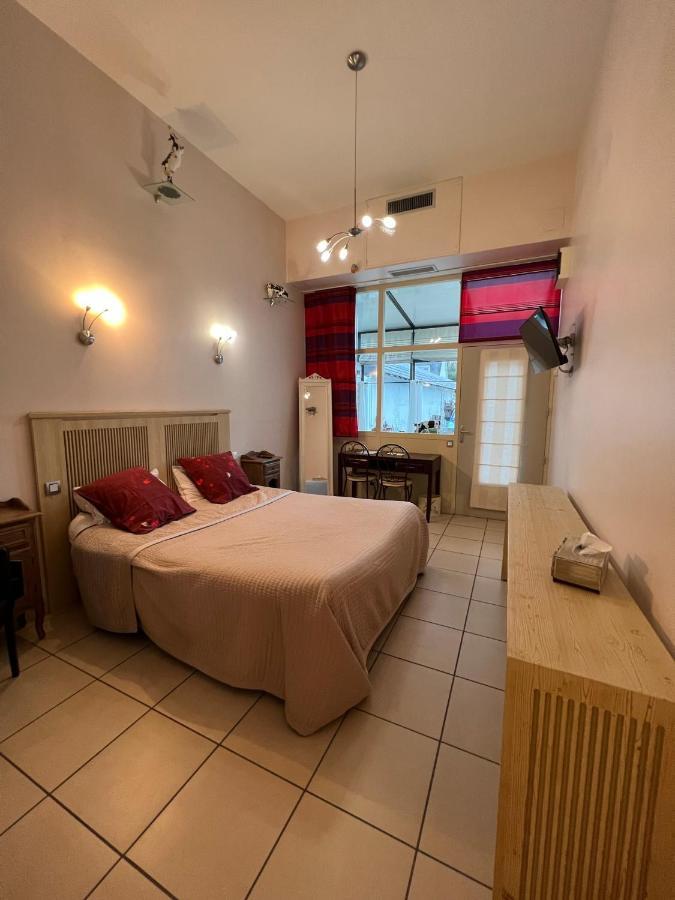 Hotel Le Manoir Aux Vaches Yvetot Luaran gambar