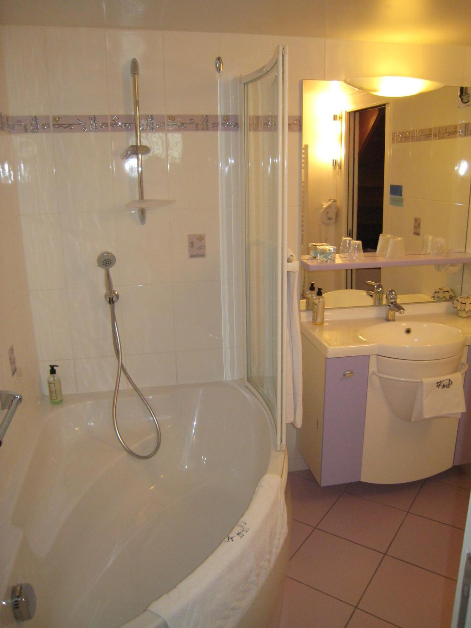 Hotel Le Manoir Aux Vaches Yvetot Luaran gambar